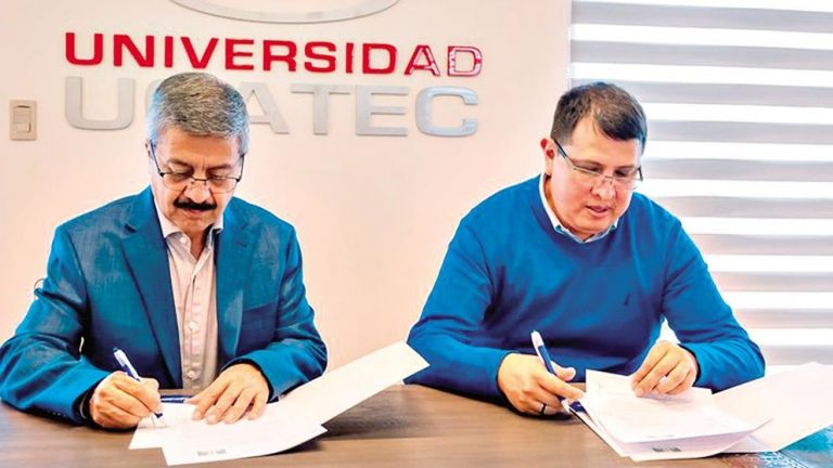 COBOCE R.L. y Ucatec firman un convenio para formación empresarial