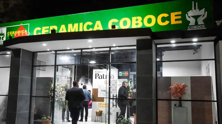 Cerámica Coboce lanza colección «Patria 2025» y abre moderna sala de ventas